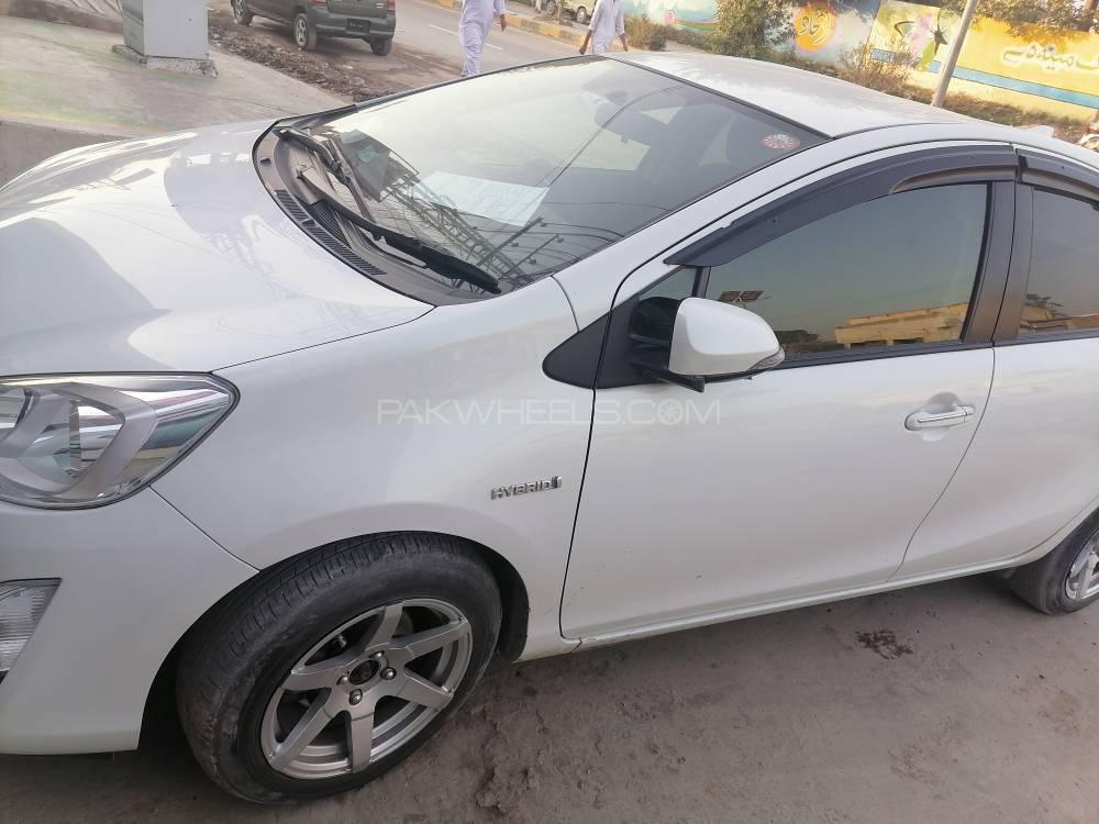 Toyota Aqua 2015 for Sale in Peshawar Toyota Aqua 2015 for Sale in Peshawar Image-6