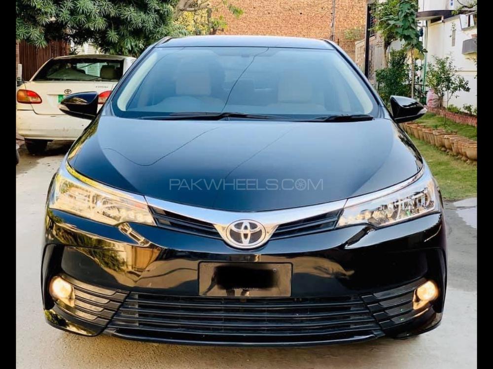 Toyota Corolla 2019 for Sale in Faisalabad Image-1