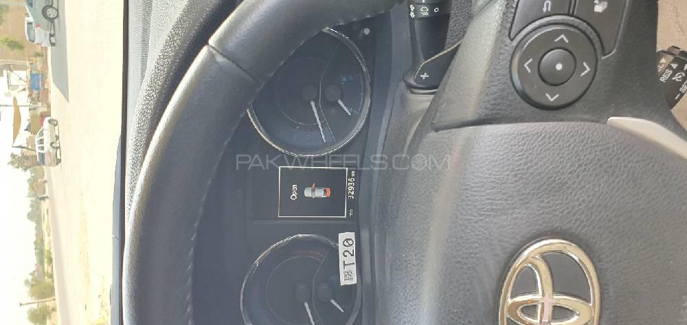 ٹویوٹا کرولا 2018 for Sale in ڈیرہ غازی خان ٹویوٹا کرولا 2018 for Sale in ڈیرہ غازی خان Image-9