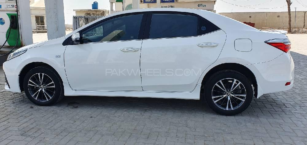 ٹویوٹا کرولا 2018 for Sale in ڈیرہ غازی خان ٹویوٹا کرولا 2018 for Sale in ڈیرہ غازی خان Image-5