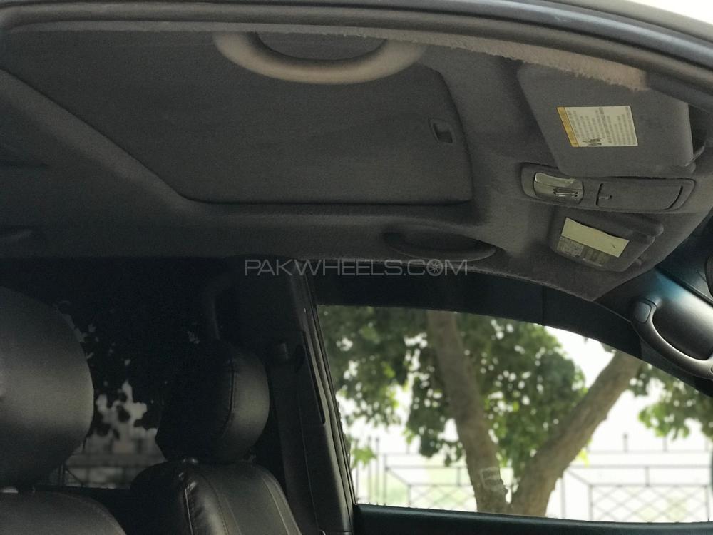 Toyota Prado 2004 for Sale in Faisalabad Toyota Prado 2004 for Sale in Faisalabad Image-3