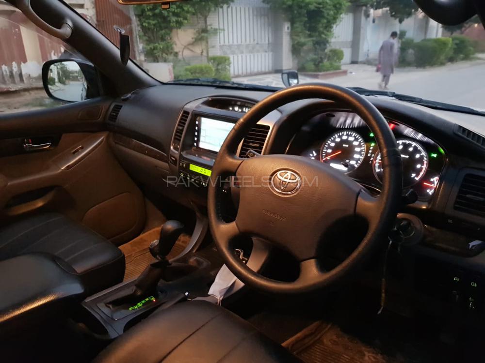 Toyota Prado 2006 for Sale in Peshawar Toyota Prado 2006 for Sale in Peshawar Image-7