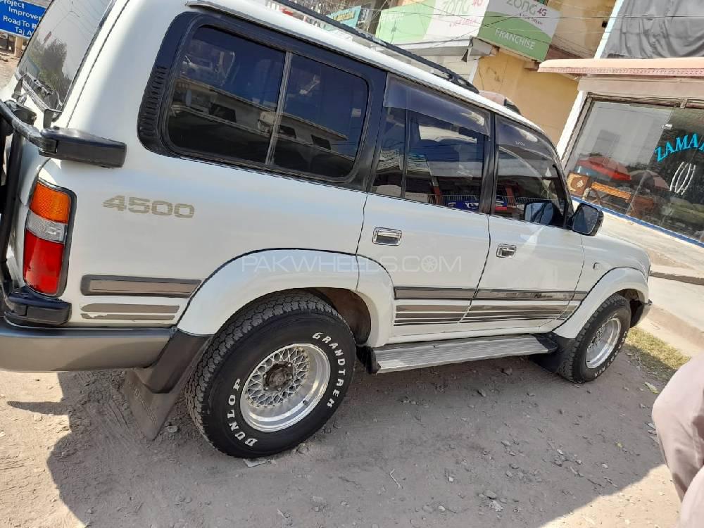 ٹویوٹا لینڈ کروزر 1995 for Sale in پشاور ٹویوٹا لینڈ کروزر 1995 for Sale in پشاور Image-6
