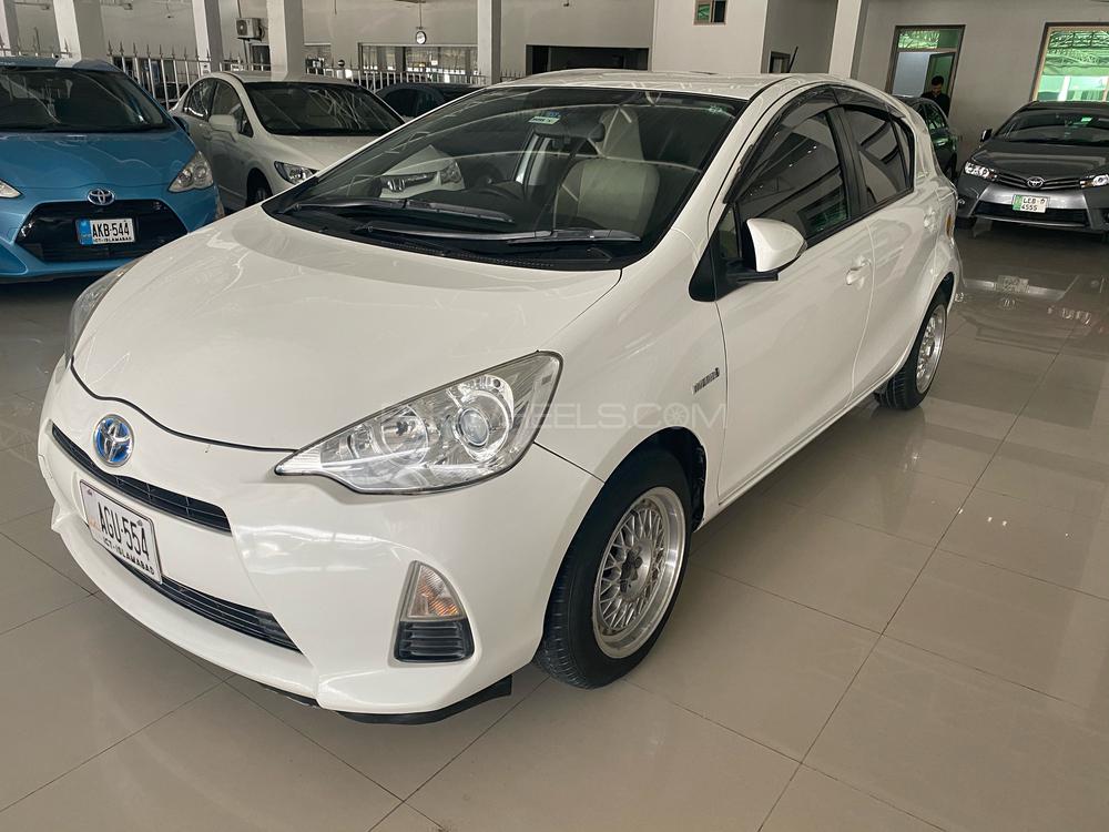 Toyota Aqua 2014 for Sale in Peshawar Image-1