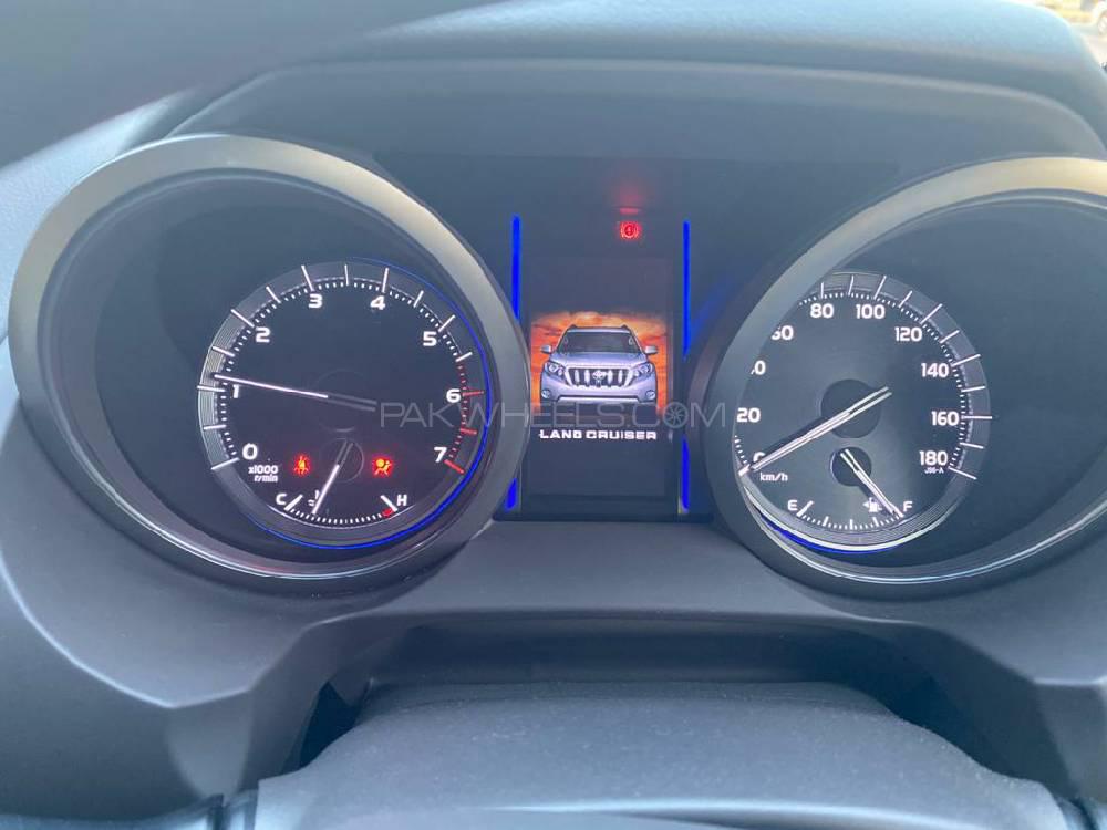 Toyota Prado 2014 for Sale in Lahore Toyota Prado 2014 for Sale in Lahore Image-2