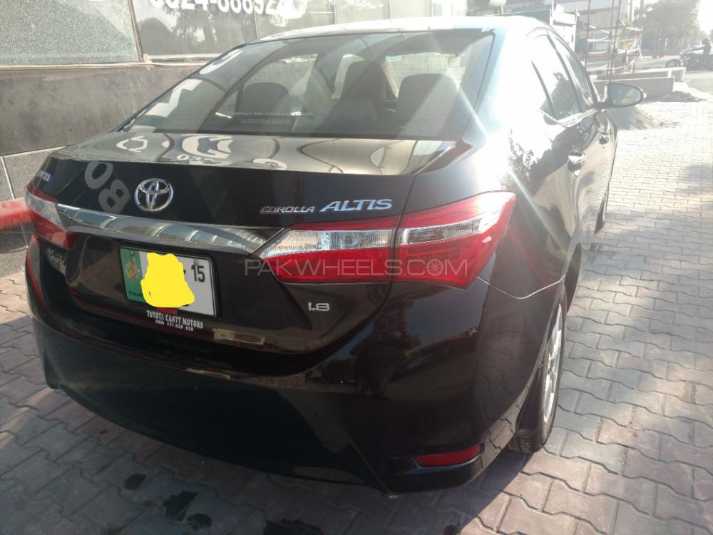 Toyota Corolla 2014 for Sale in Lahore Toyota Corolla 2014 for Sale in Lahore Image-6