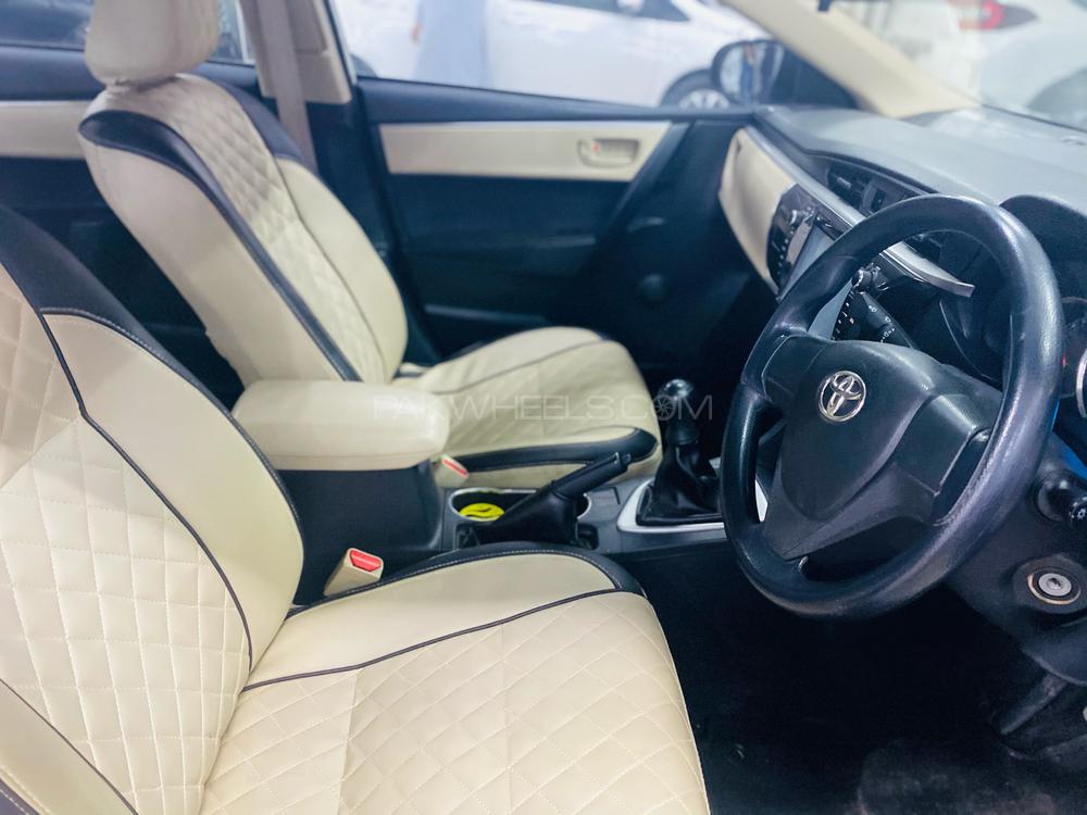 Toyota Corolla 2015 for Sale in Peshawar Toyota Corolla 2015 for Sale in Peshawar Image-7
