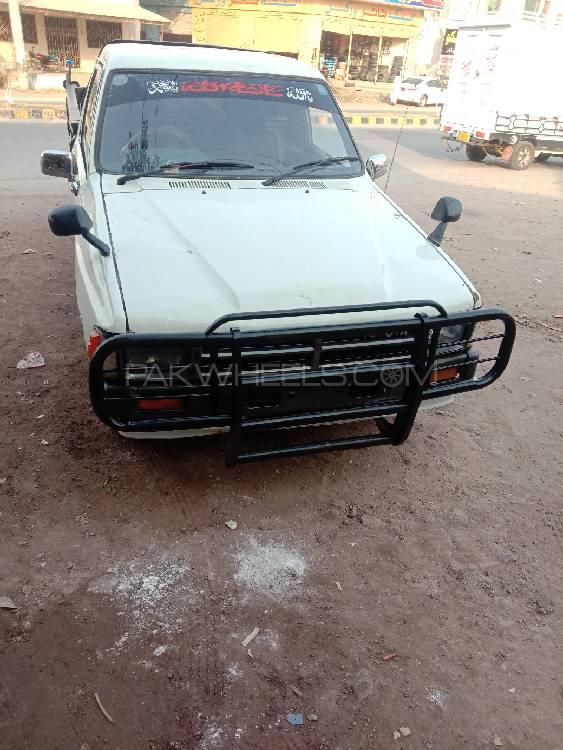 Toyota Hilux 1984 for Sale in Mandi bahauddin Image-1