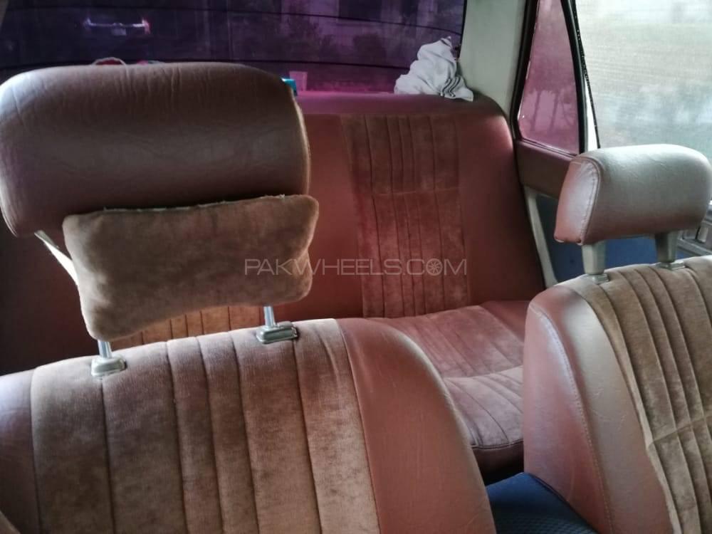 Honda Civic 1984 for Sale in Lahore Honda Civic 1984 for Sale in Lahore Image-4