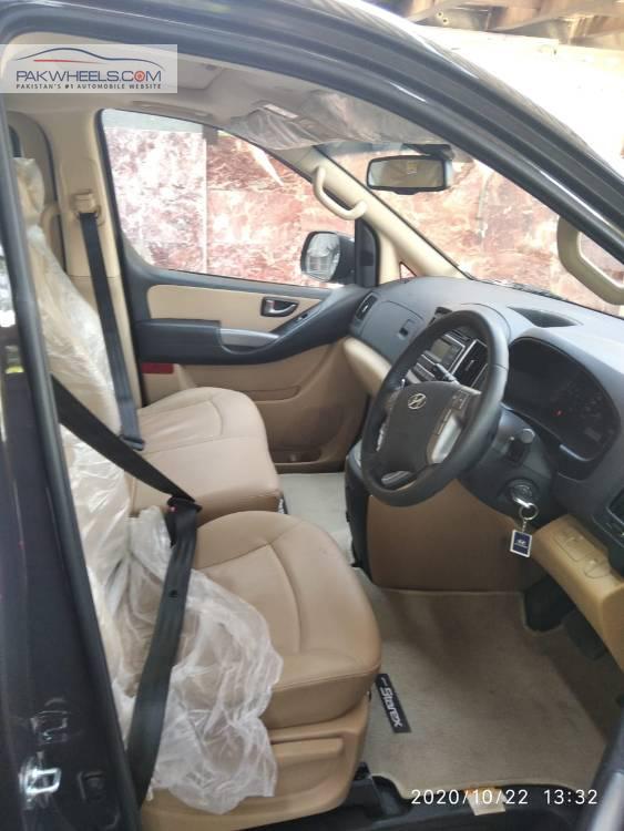 Hyundai Grand Starex 2019 for Sale in Karachi Hyundai Grand Starex 2019 for Sale in Karachi Image-5