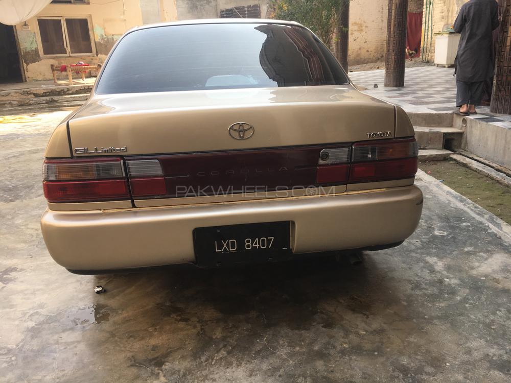Toyota Corolla 1997 for Sale in Mardan Image-1