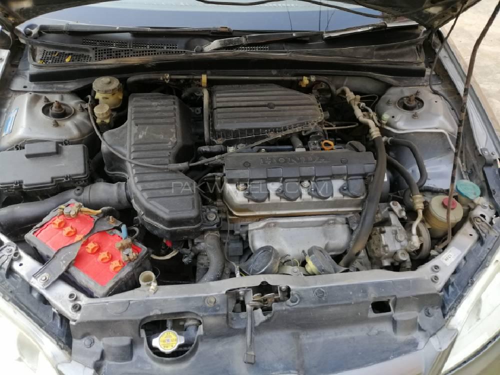 Honda Civic 2005 for Sale in Chichawatni Honda Civic 2005 for Sale in Chichawatni Image-10