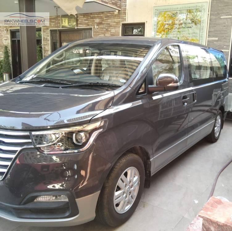 Hyundai Grand Starex 2019 for Sale in Karachi Hyundai Grand Starex 2019 for Sale in Karachi Image-2