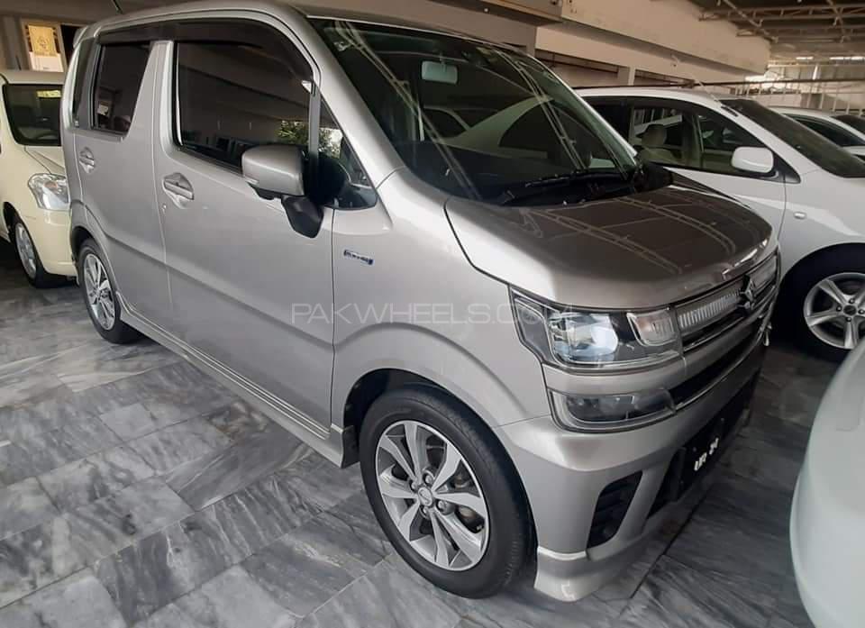Suzuki Wagon R 2017 for Sale in Peshawar Image-1