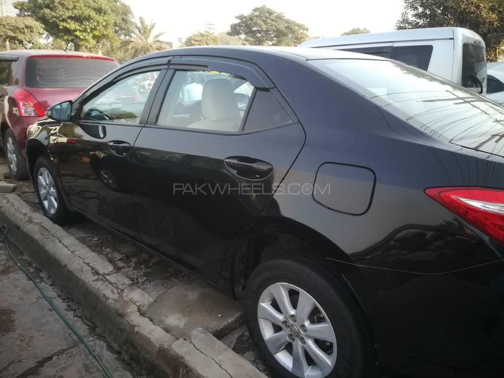 Toyota Corolla 2015 for Sale in Gujranwala Toyota Corolla 2015 for Sale in Gujranwala Image-4