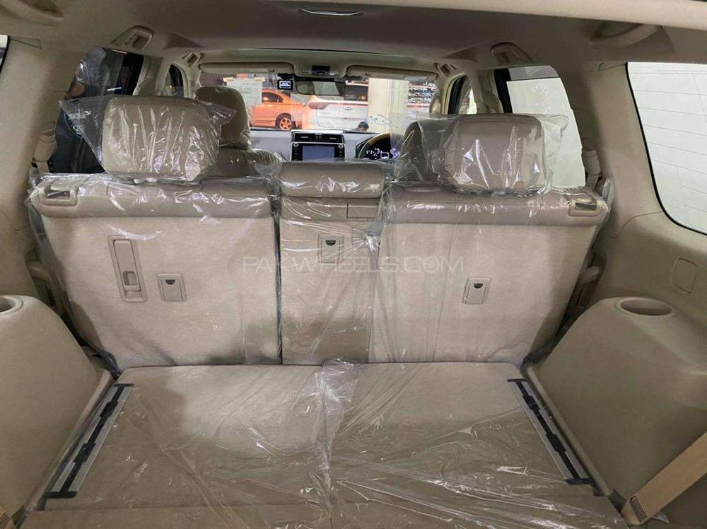 Toyota Prado 2017 for Sale in Lahore Toyota Prado 2017 for Sale in Lahore Image-17