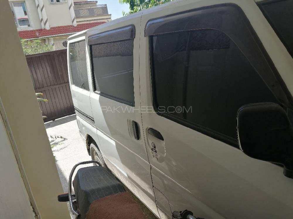 نسان کلپر 2011 for Sale in ایبٹ آباد نسان کلپر 2011 for Sale in ایبٹ آباد Image-2