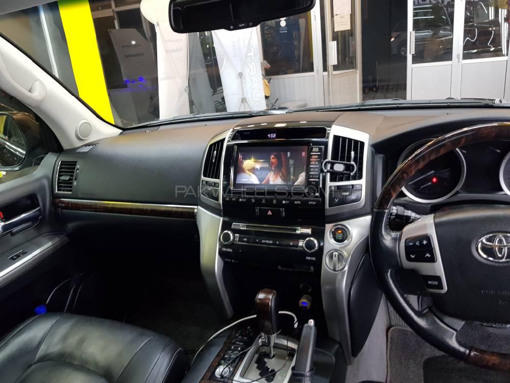 ٹویوٹا لینڈ کروزر 2012 for Sale in ایبٹ آباد ٹویوٹا لینڈ کروزر 2012 for Sale in ایبٹ آباد Image-3