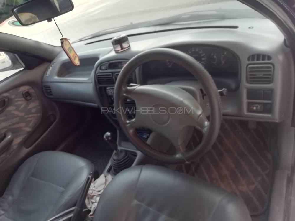 Suzuki Baleno 2005 for Sale in Sialkot Image-1