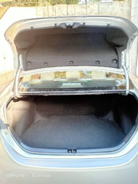 Toyota Corolla 2018 for Sale in Lahore Toyota Corolla 2018 for Sale in Lahore Image-8