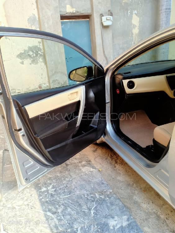 Toyota Corolla 2018 for Sale in Lahore Toyota Corolla 2018 for Sale in Lahore Image-5