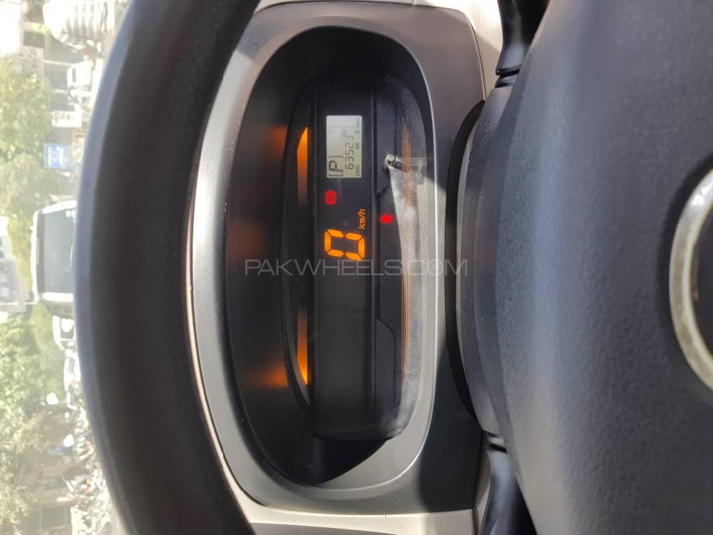 Daihatsu Mira 2014 for Sale in Karachi Daihatsu Mira 2014 for Sale in Karachi Image-10