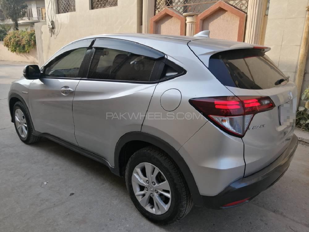 Honda Vezel 2014 for Sale in Islamabad Honda Vezel 2014 for Sale in Islamabad Image-3