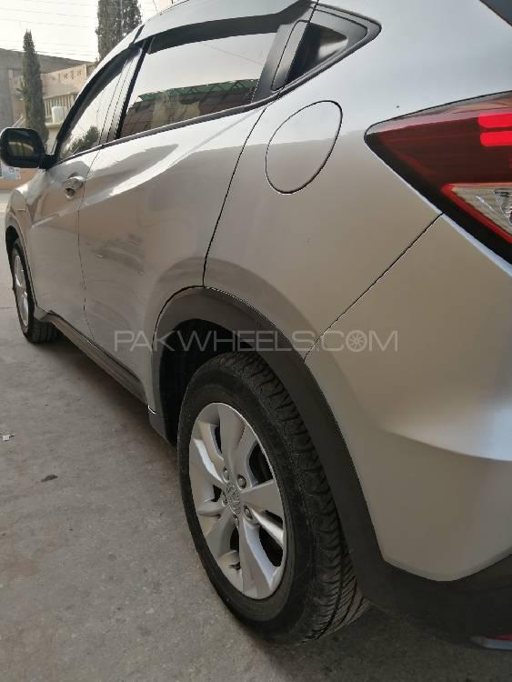 Honda Vezel 2014 for Sale in Islamabad Honda Vezel 2014 for Sale in Islamabad Image-11