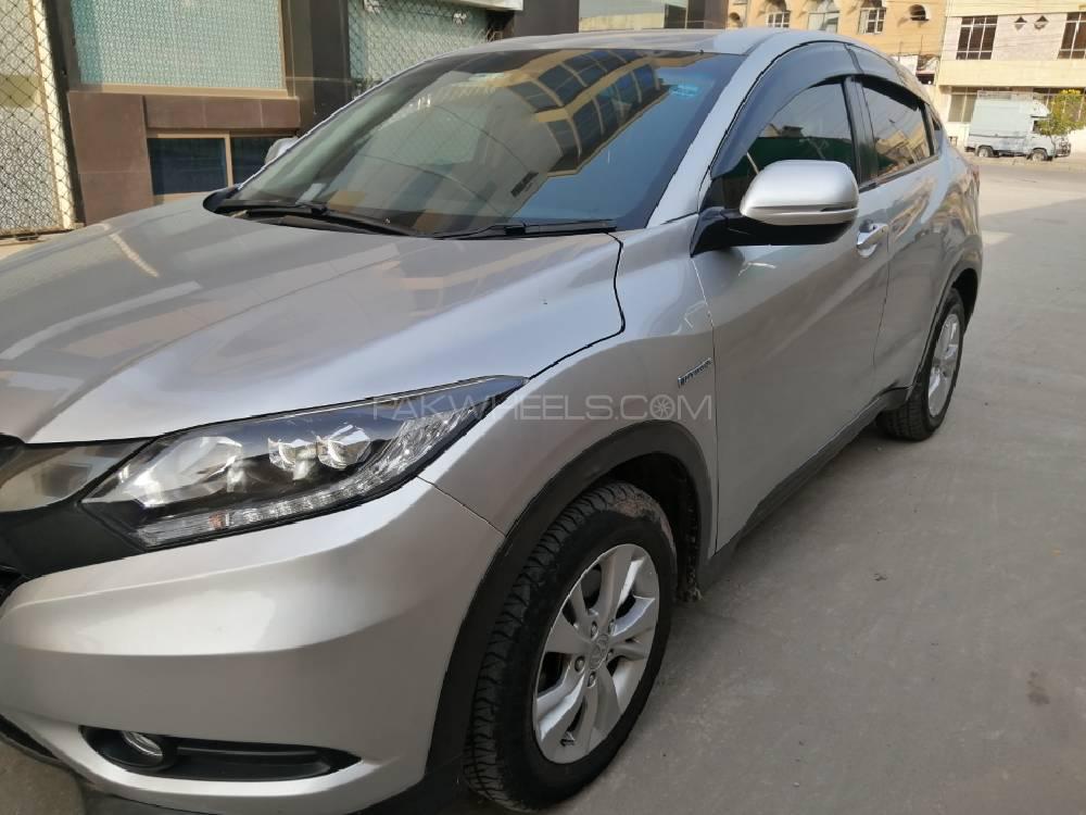 Honda Vezel 2014 for Sale in Islamabad Honda Vezel 2014 for Sale in Islamabad Image-9