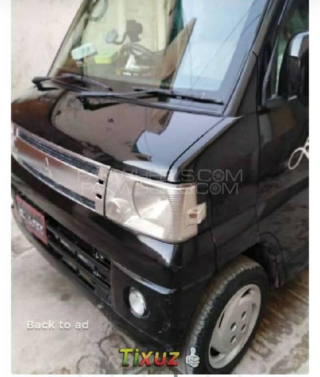 مٹسوبیشی ٹاؤن باکس 2009 for Sale in پشاور مٹسوبیشی ٹاؤن باکس 2009 for Sale in پشاور Image-4