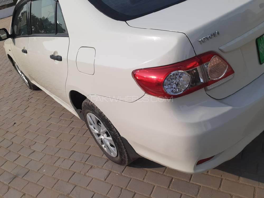 Toyota Corolla 2014 for Sale in Hafizabad Toyota Corolla 2014 for Sale in Hafizabad Image-4