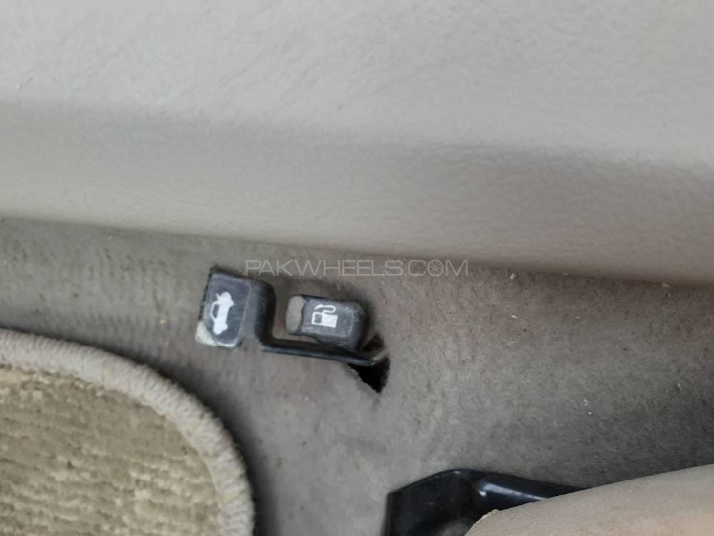 Toyota Corolla 2014 for Sale in Hafizabad Toyota Corolla 2014 for Sale in Hafizabad Image-19