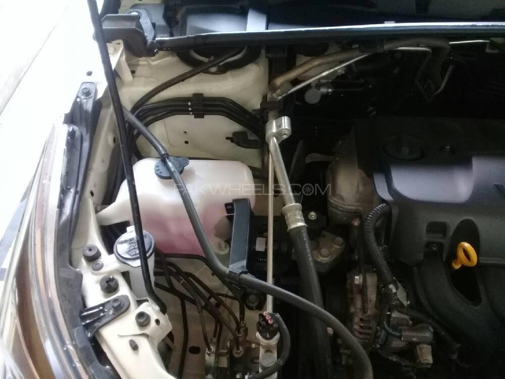 Toyota Corolla 2019 for Sale in Gujranwala Toyota Corolla 2019 for Sale in Gujranwala Image-8