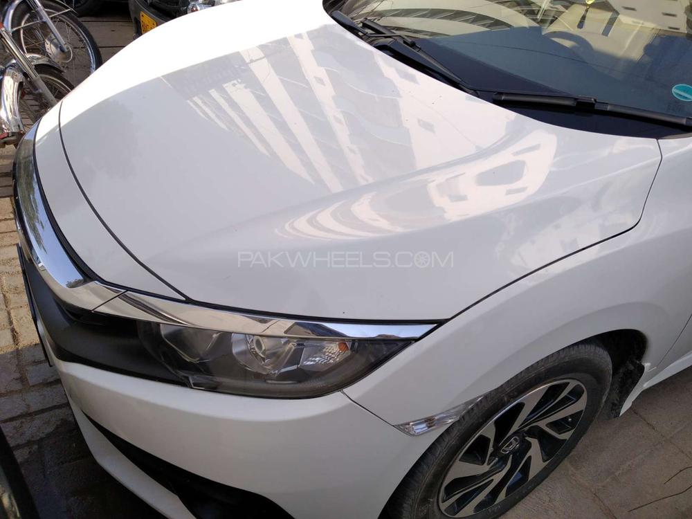 Honda Civic 2017 for Sale in Hyderabad Honda Civic 2017 for Sale in Hyderabad Image-3