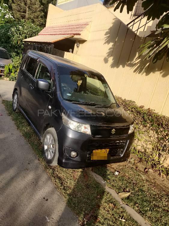Suzuki Wagon R 2015 for Sale in Karachi Suzuki Wagon R 2015 for Sale in Karachi Image-9
