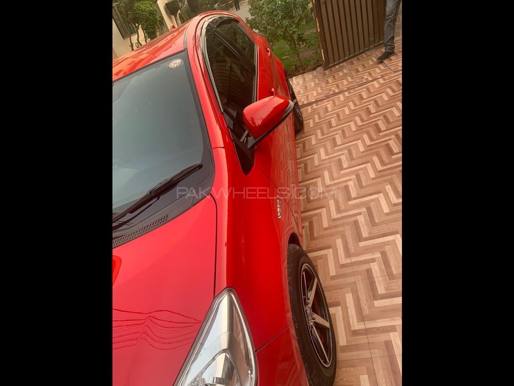 Toyota Aqua 2015 for Sale in Lahore Image-1