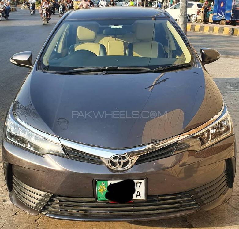 Toyota Corolla 2017 for Sale in Lahore Image-1