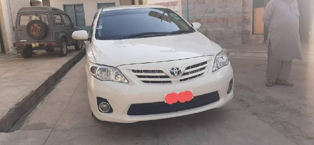 Toyota Corolla 2014 for Sale in Takhtbai Image-1