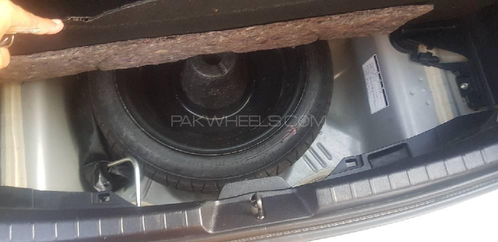 Toyota Vitz 2011 for Sale in Islamabad Toyota Vitz 2011 for Sale in Islamabad Image-8