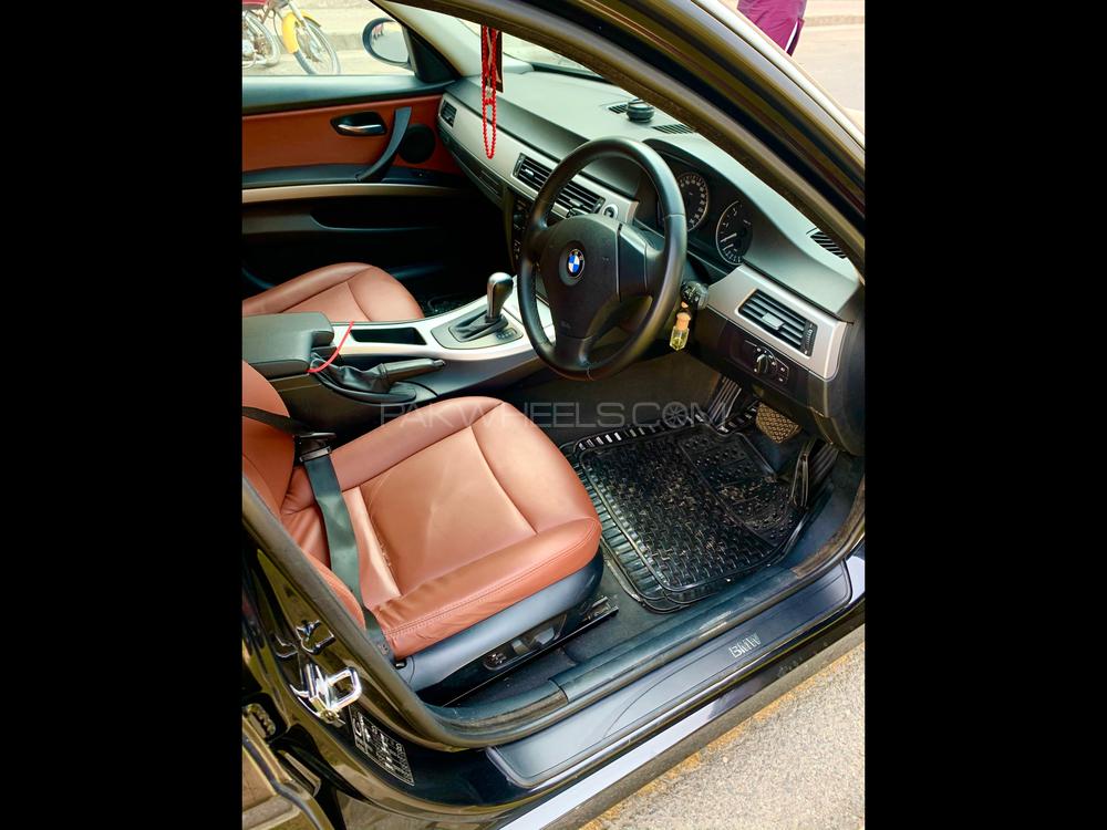 بی ایم ڈبلیو 3 سیریز 2008 for Sale in لاہور بی ایم ڈبلیو 3 سیریز 2008 for Sale in لاہور Image-9