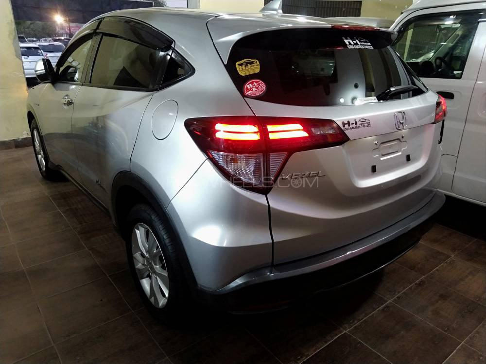 Honda Vezel 2015 for Sale in Gujranwala Honda Vezel 2015 for Sale in Gujranwala Image-16