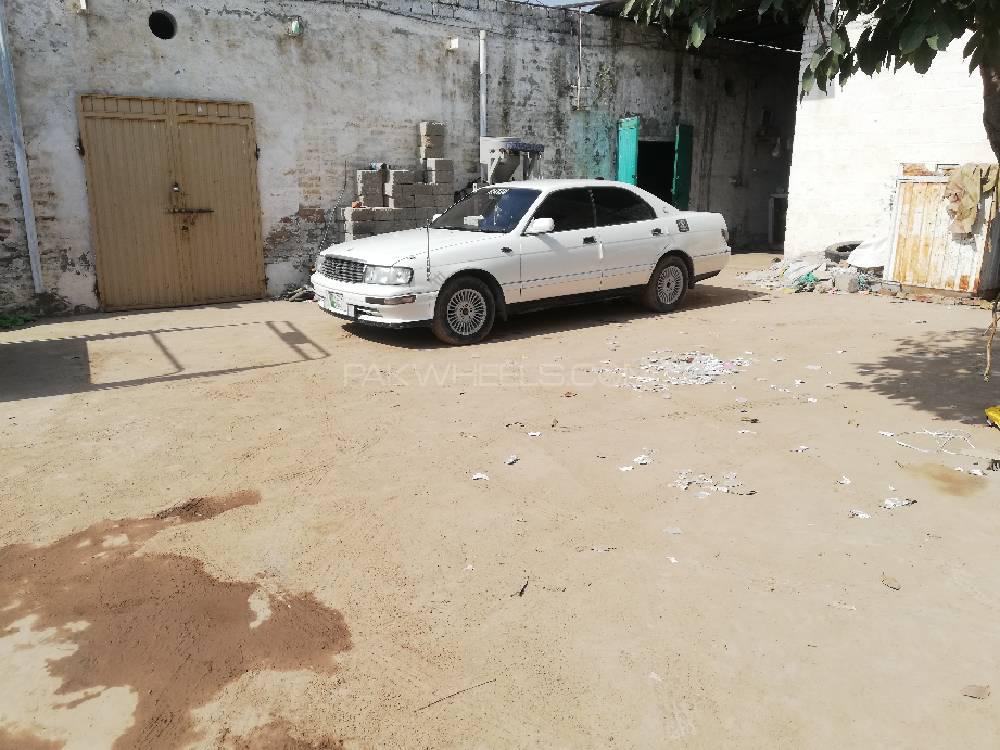 Toyota Crown 1994 for Sale in Fateh Jang Image-1