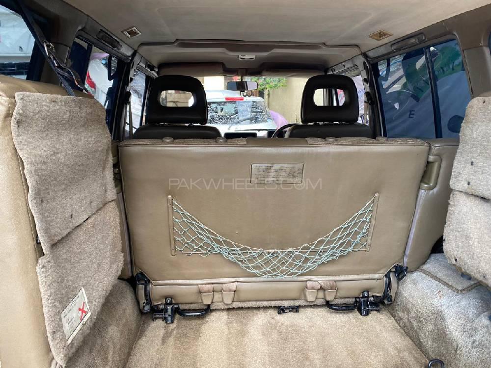 Mitsubishi Pajero 1990 for Sale in Multan Mitsubishi Pajero 1990 for Sale in Multan Image-12