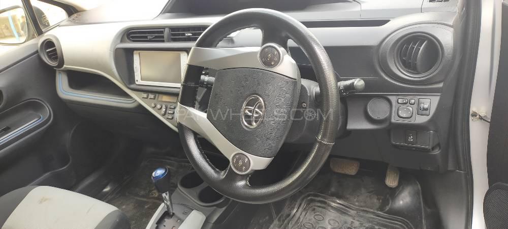 Toyota Aqua 2014 for Sale in Peshawar Toyota Aqua 2014 for Sale in Peshawar Image-5