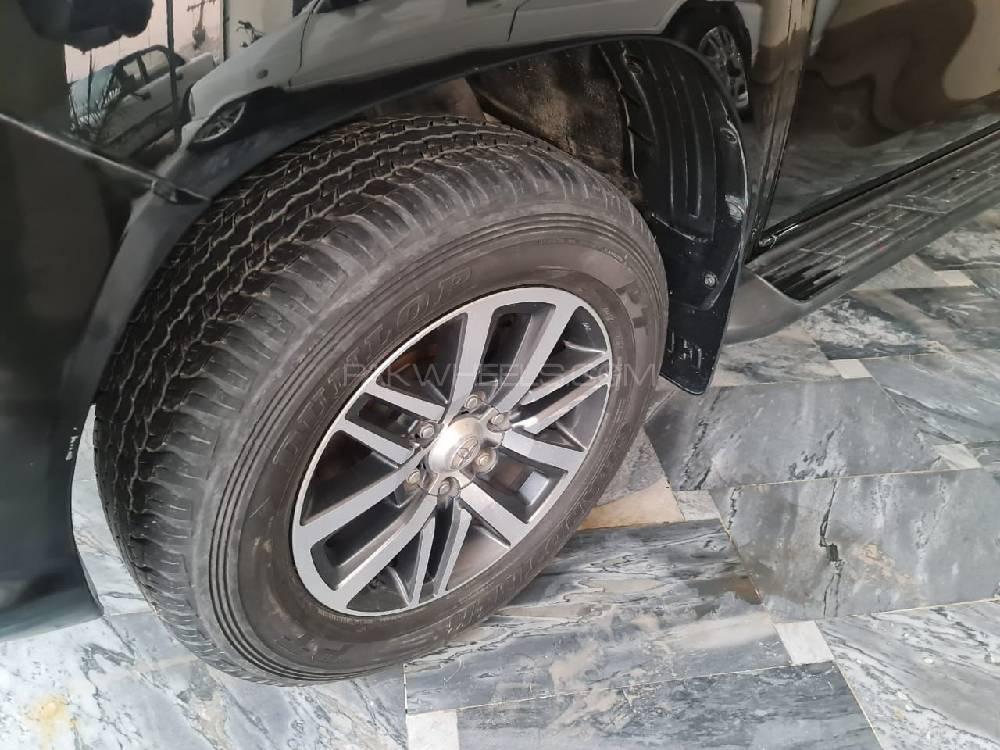 Toyota Hilux 2018 for Sale in Gujranwala Toyota Hilux 2018 for Sale in Gujranwala Image-5