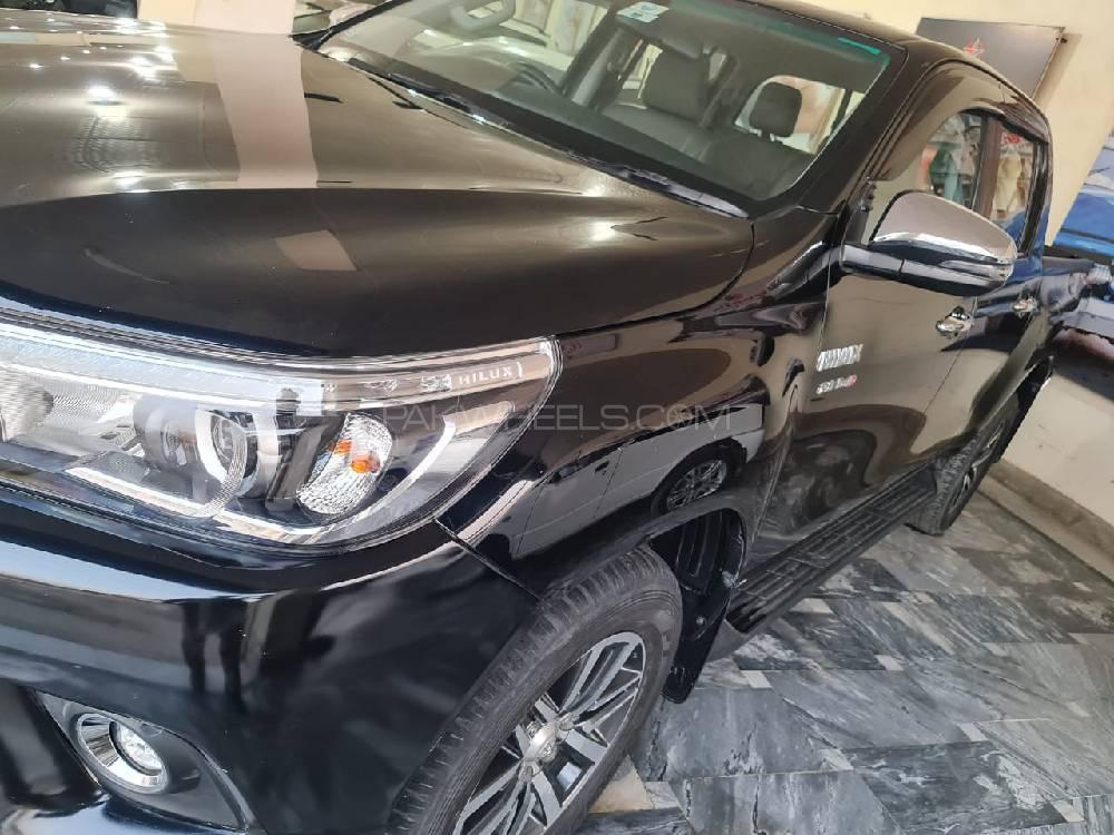 Toyota Hilux 2018 for Sale in Gujranwala Toyota Hilux 2018 for Sale in Gujranwala Image-6
