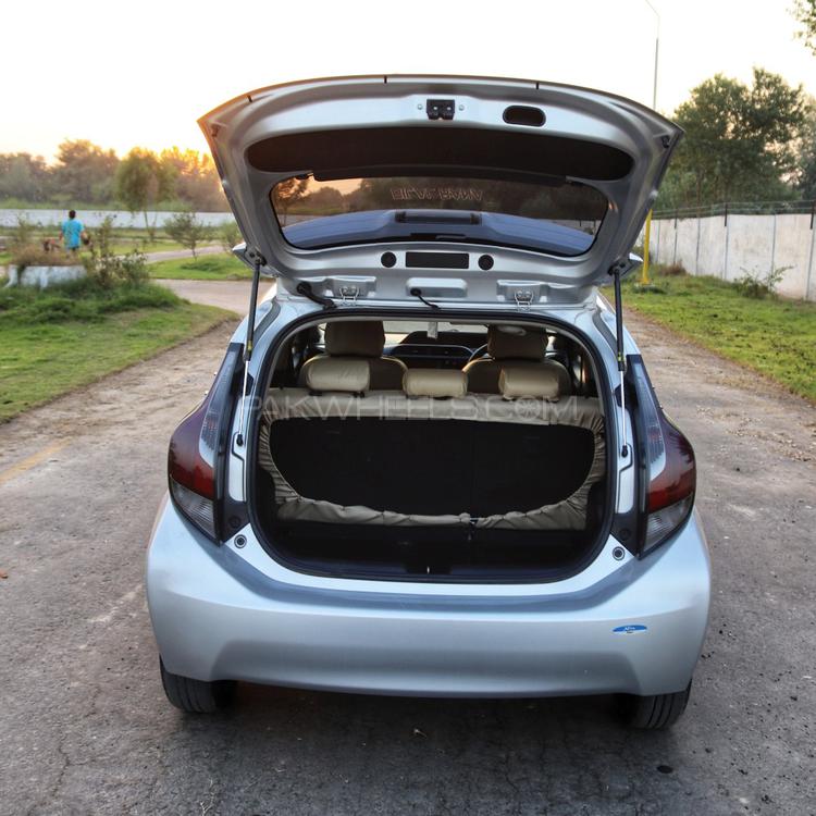 Toyota Aqua 2015 for Sale in Multan Toyota Aqua 2015 for Sale in Multan Image-11