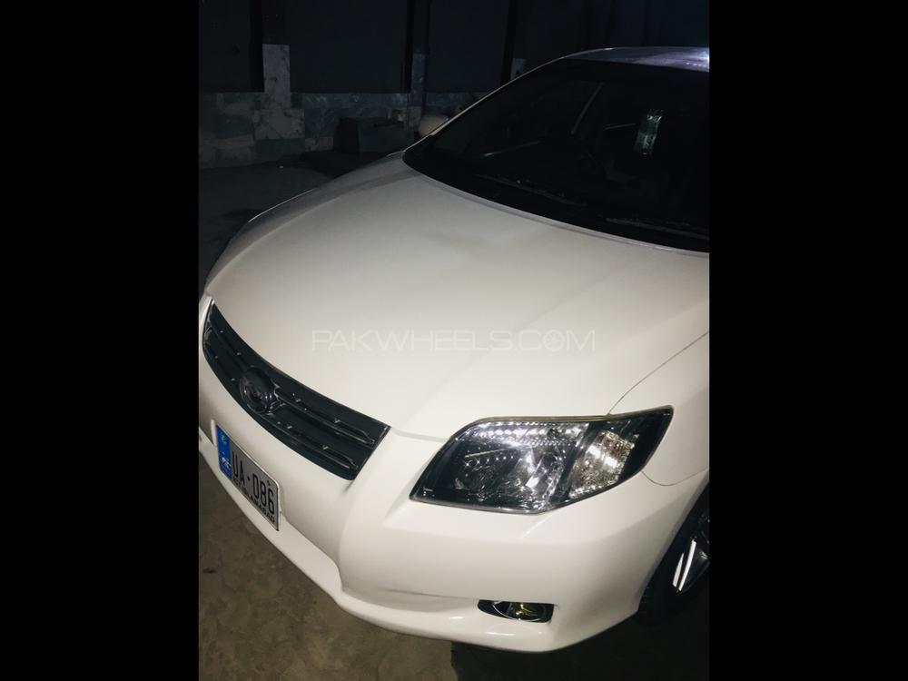 Toyota Corolla Axio 2006 for Sale in Peshawar Image-1
