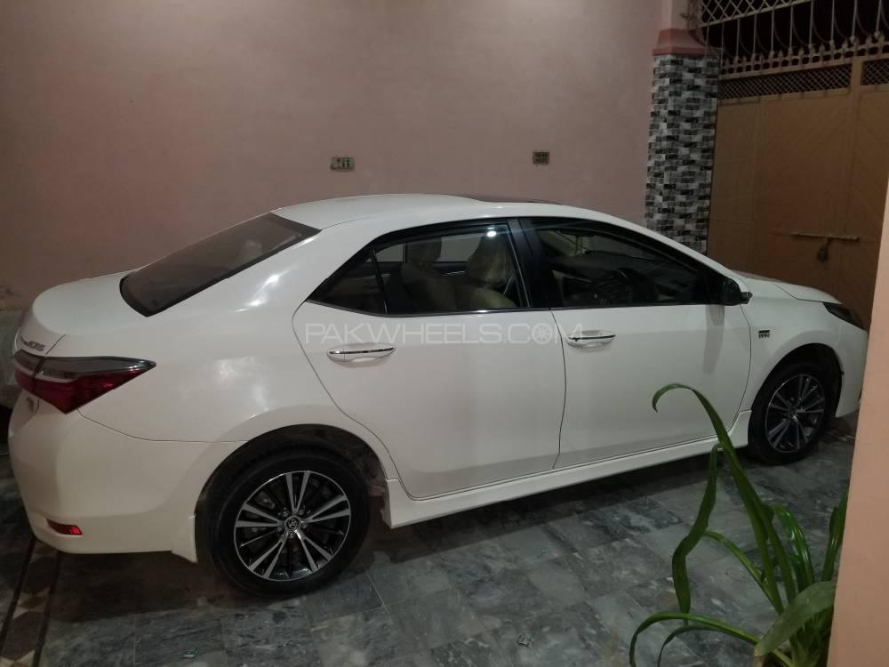 Toyota Corolla 2018 for Sale in Multan Toyota Corolla 2018 for Sale in Multan Image-12