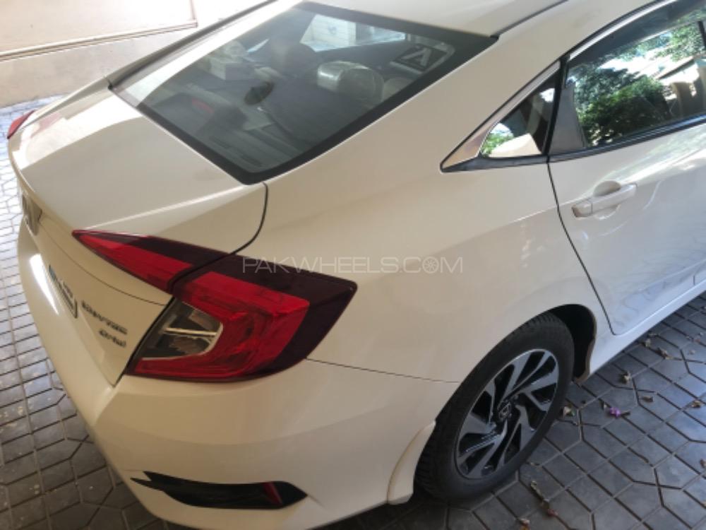 Honda Civic 2018 for Sale in Rawalpindi Honda Civic 2018 for Sale in Rawalpindi Image-4